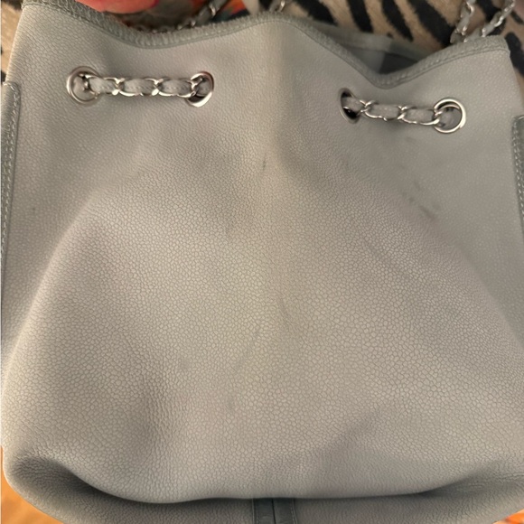 CHANEL Nubuck Camelia Gray Vintage Shoulder Bag with Elegant Chains - Picture 7 of 17